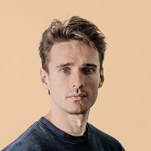 groom photo free img